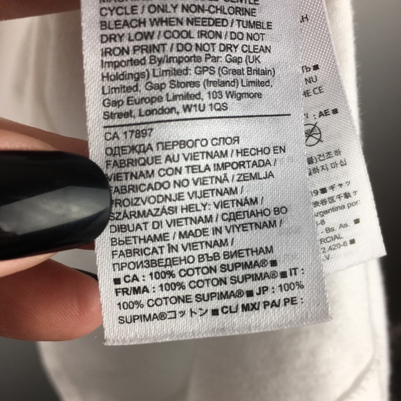 Feminist Graphic Tee Black & White LIKE NEW Cotton - Picture 7 of 8